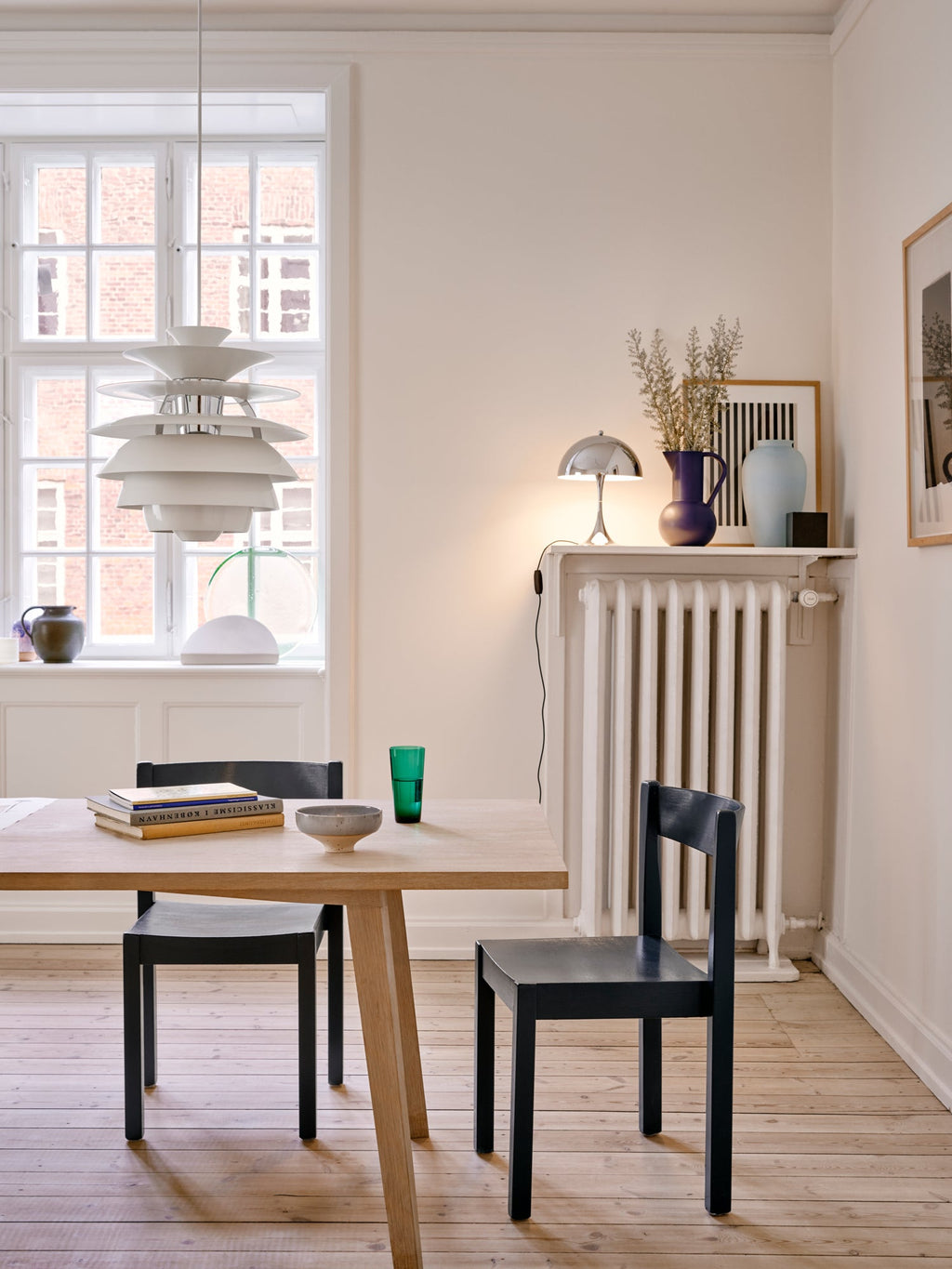 Louis Poulsen - Panthella 250 Bordlampe - Højglansforkromet