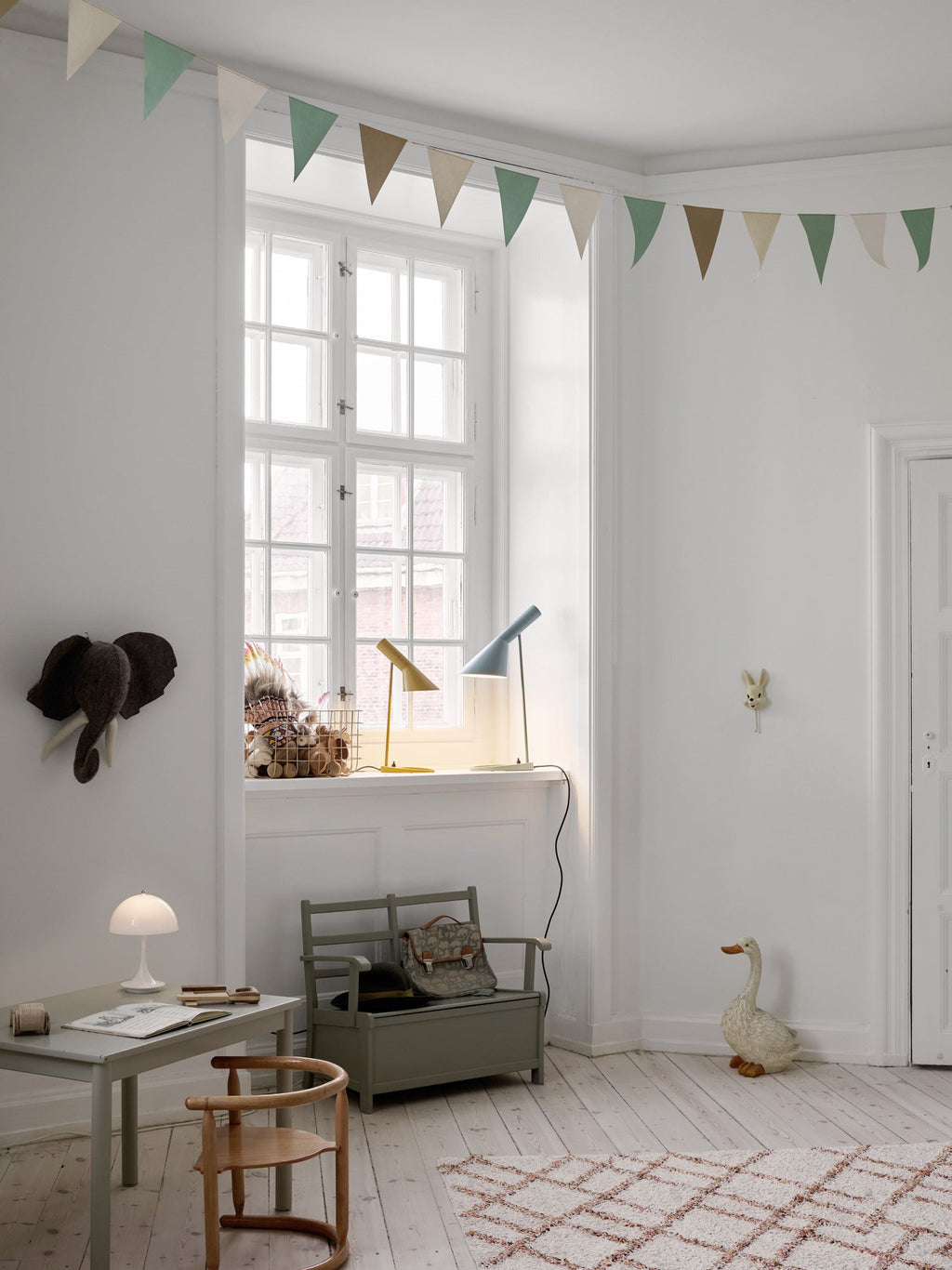 Louis Poulsen - AJ Mini Bordlampe - Hvid