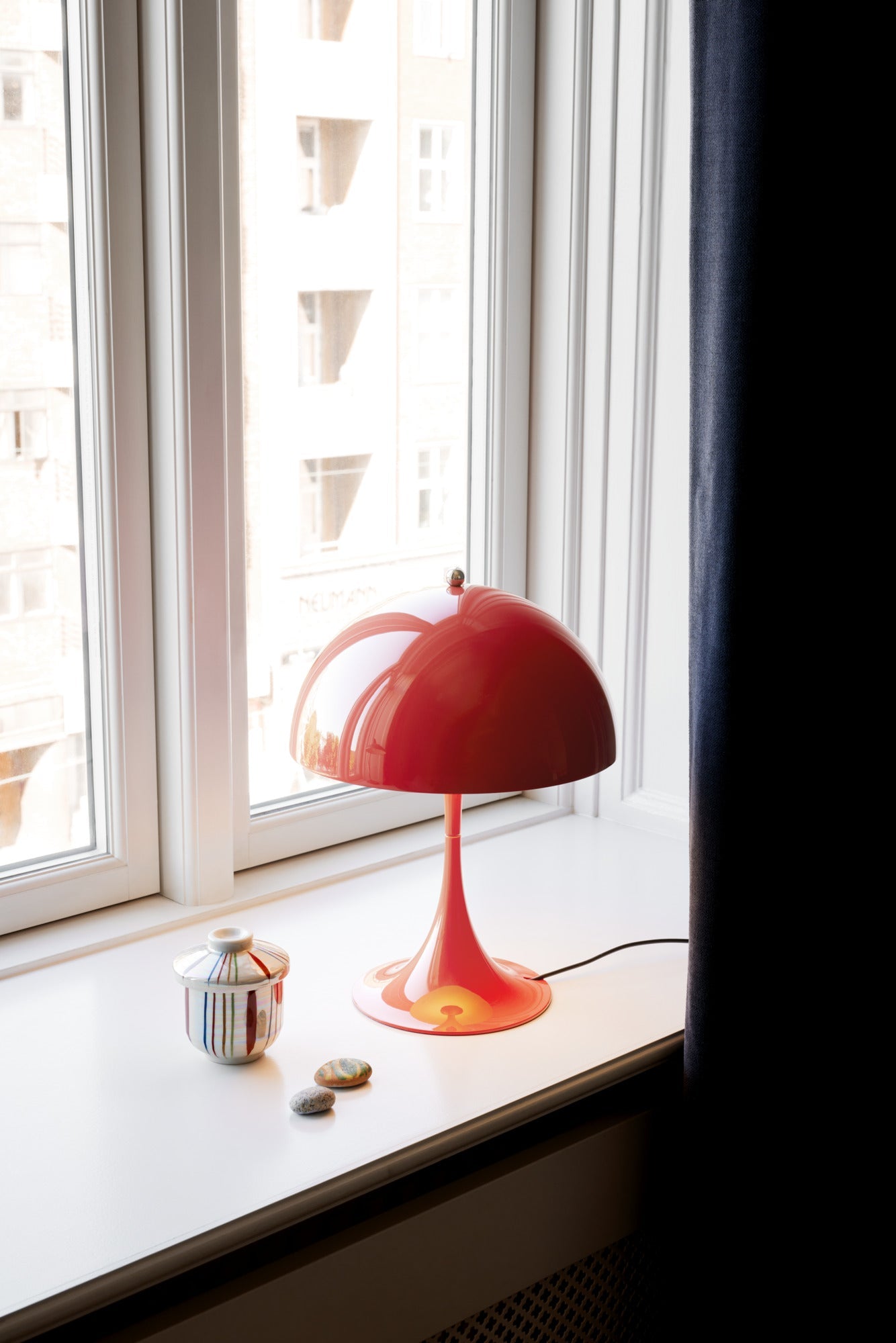 Louis Poulsen Panthella 250 Bordlampe - Koral