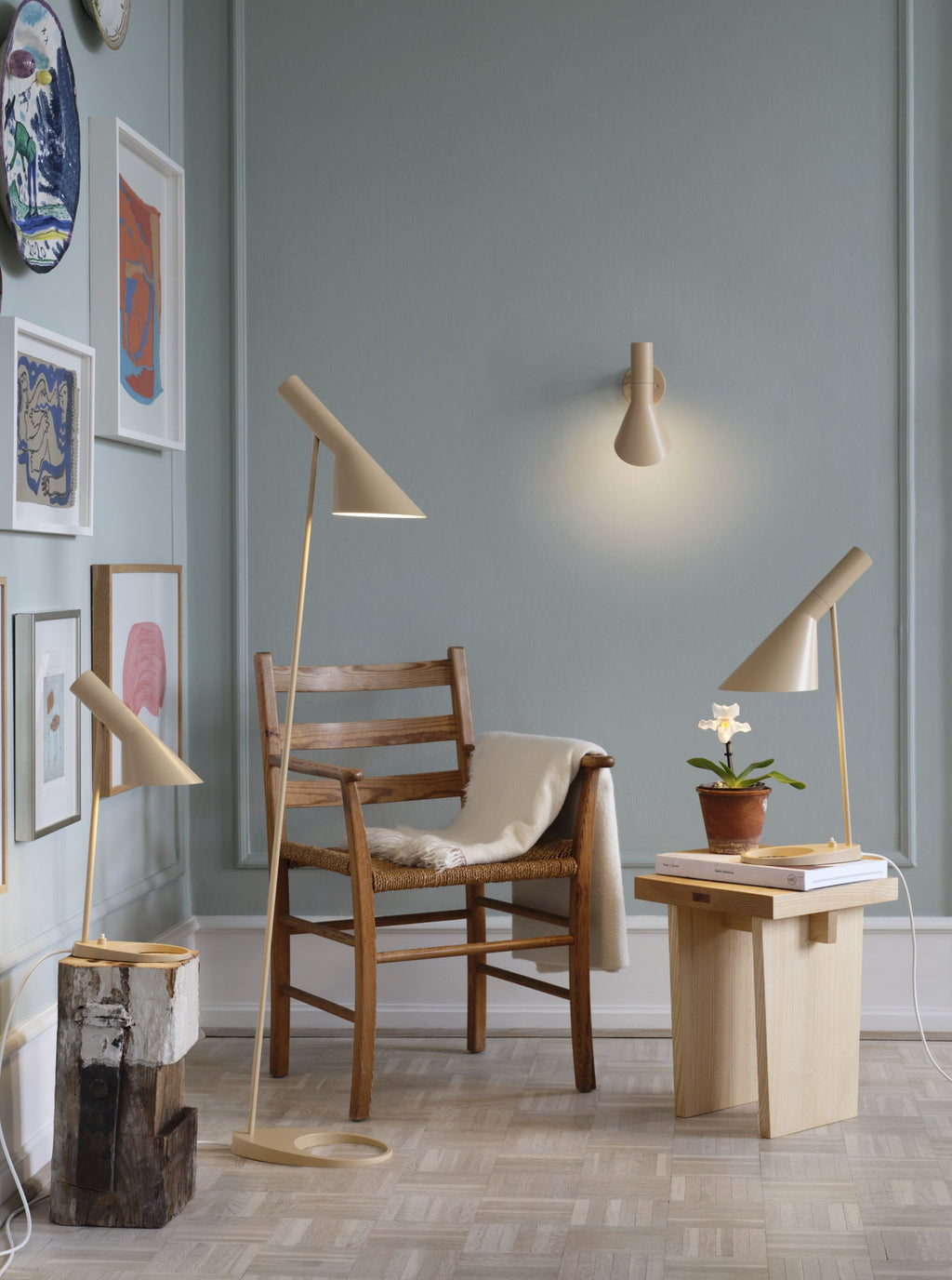 Louis Poulsen - AJ Mini Bordlampe - Warm Sand