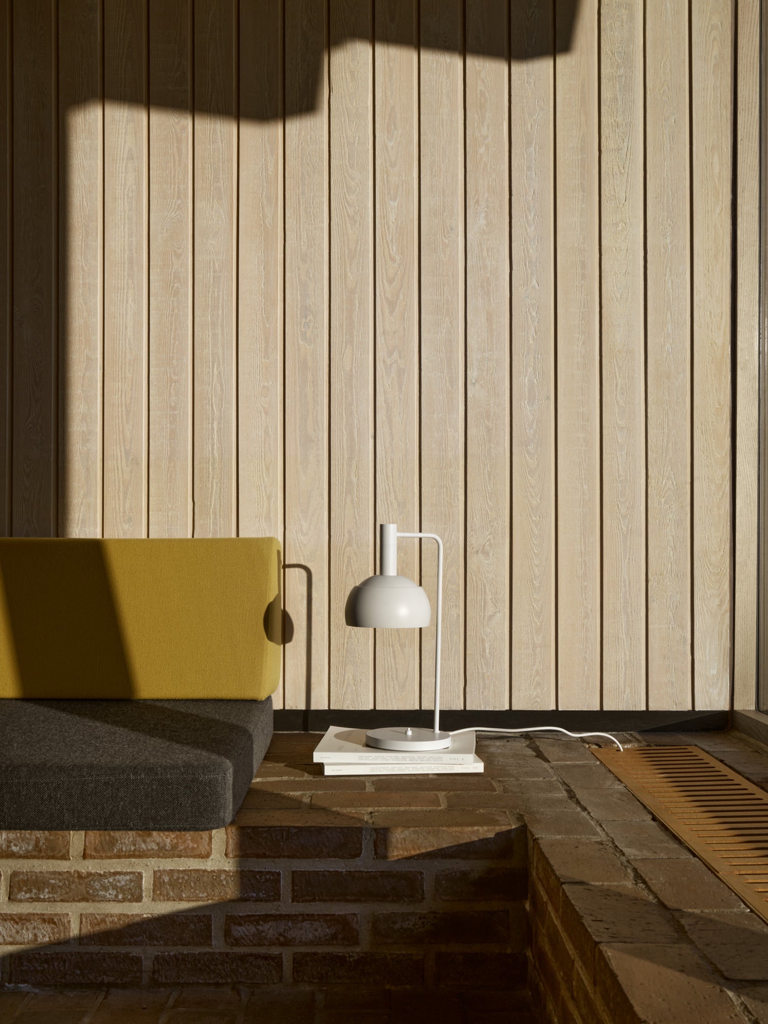 Louis Poulsen FJ Elements Bordlampe – White Ø175