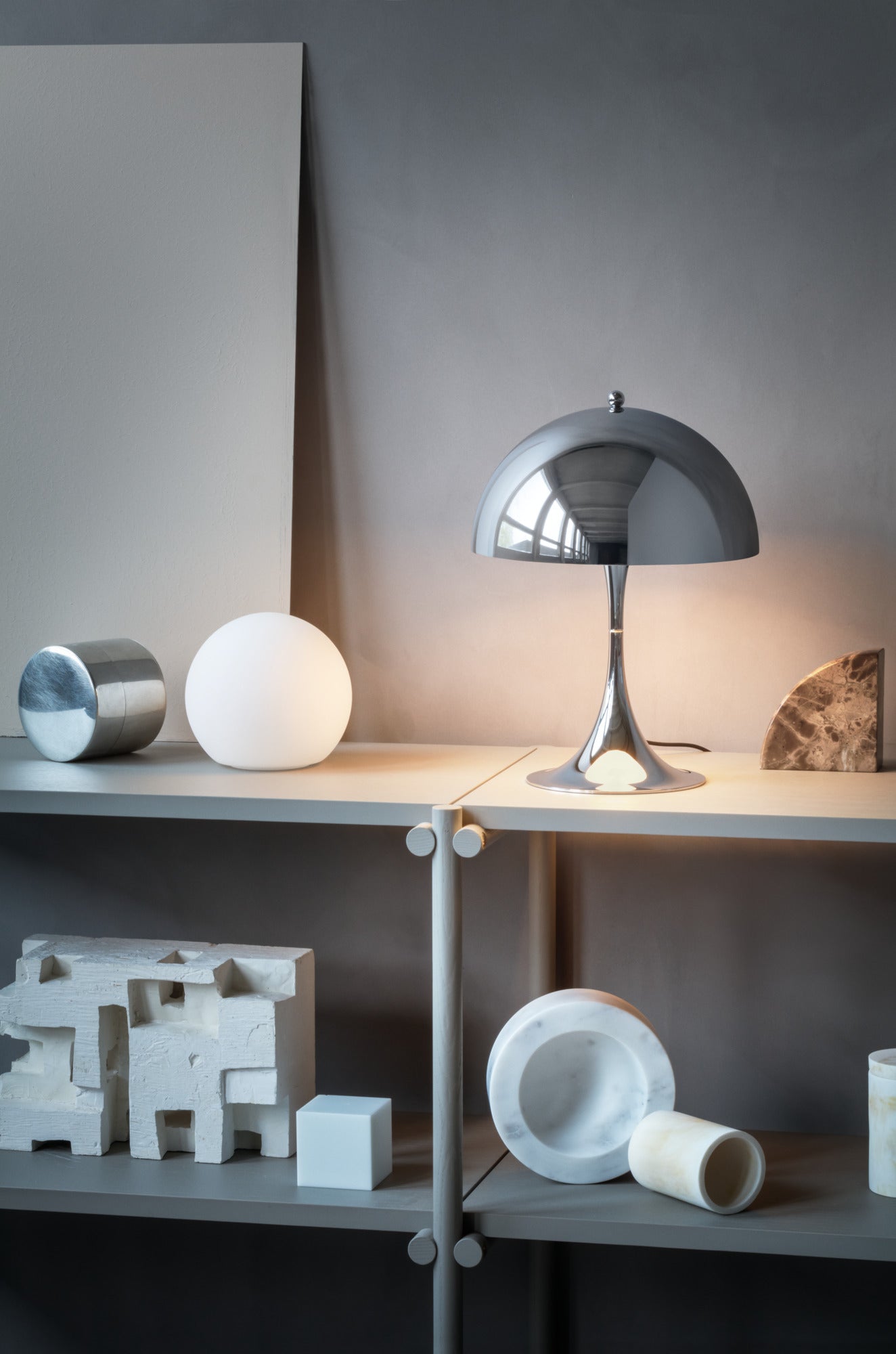 Louis Poulsen - Panthella 250 Bordlampe - Højglansforkromet