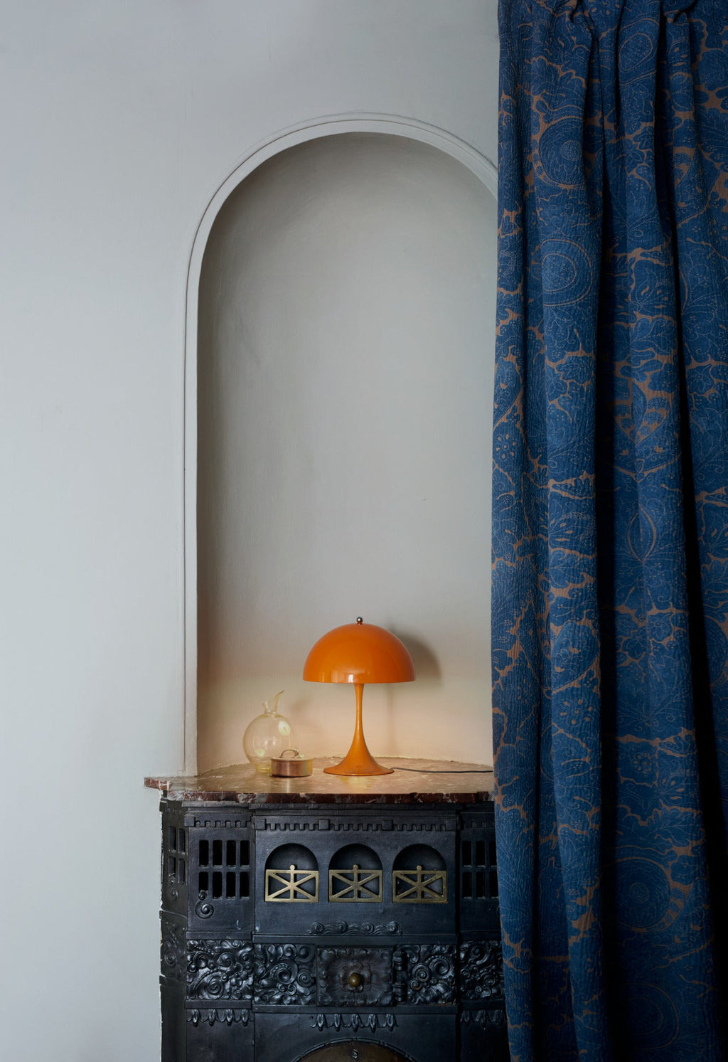 Louis Poulsen Panthella 250 Bordlampe - Orange