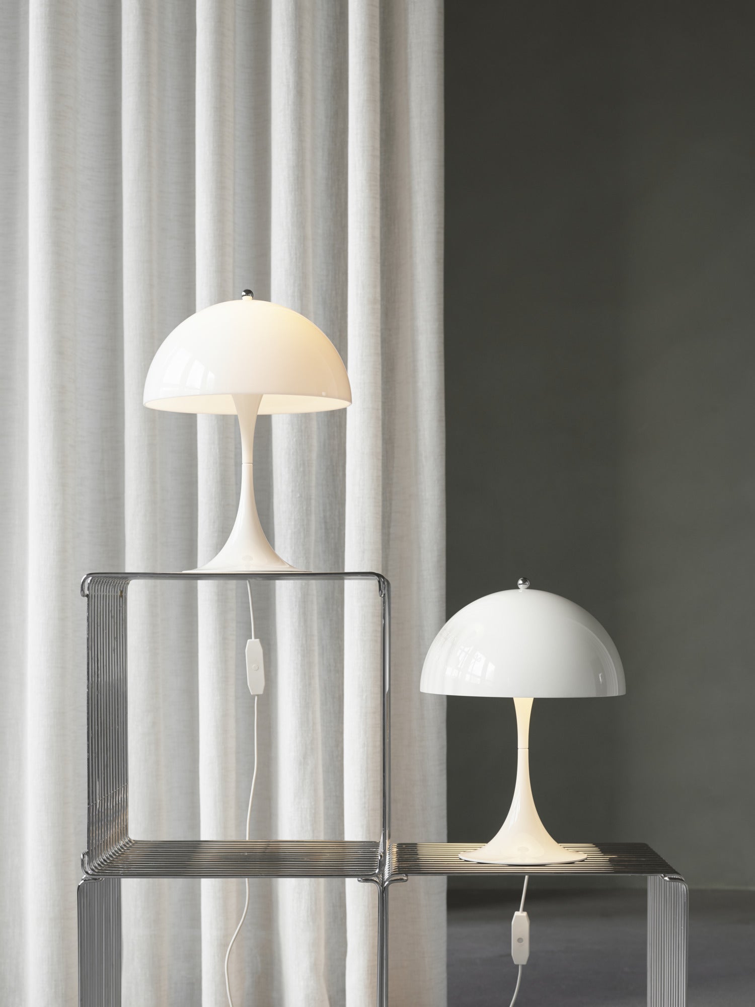 Louis Poulsen - Panthella 250 Bordlampe - Hvid Opalt Akryl