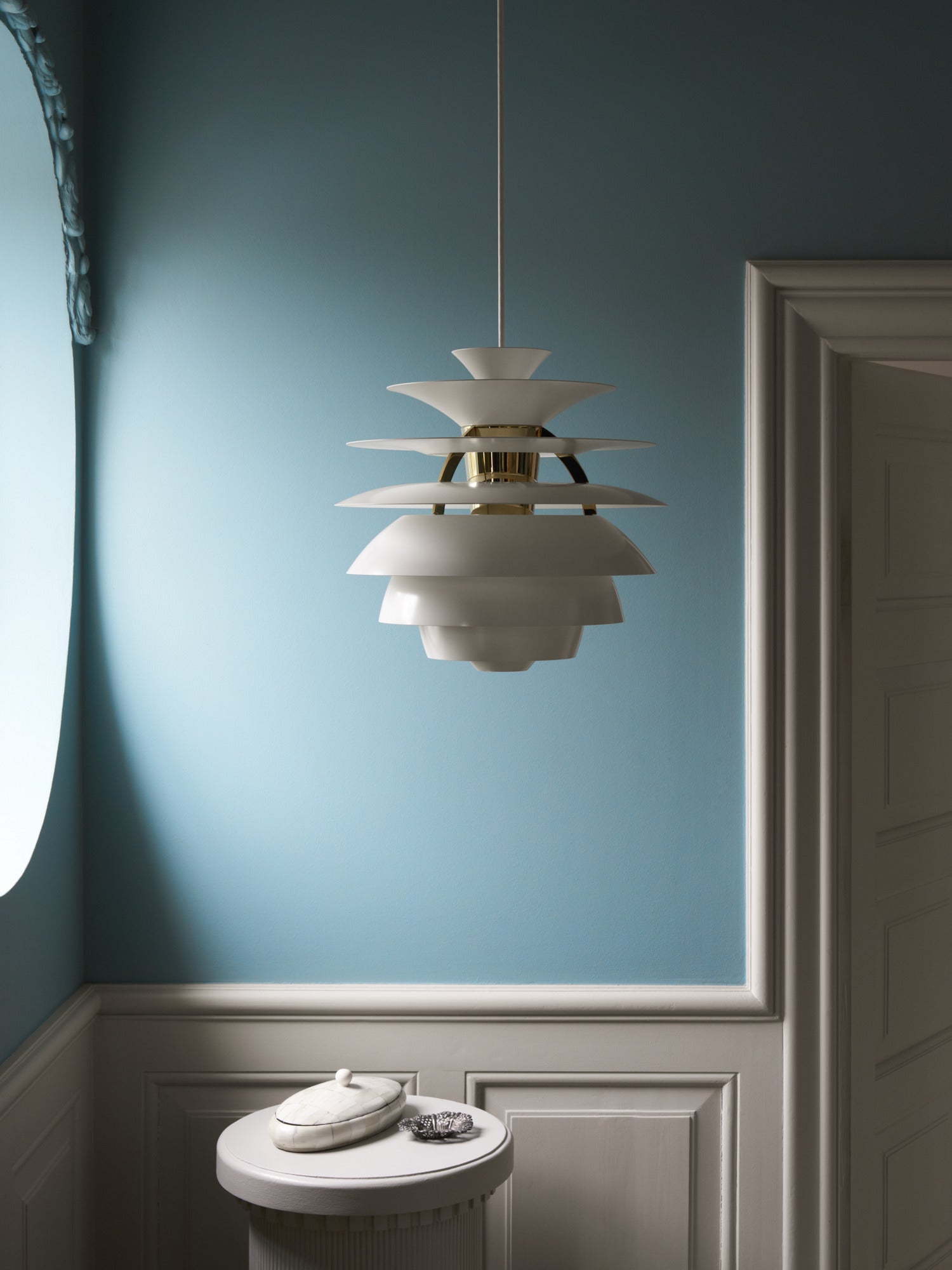 Louis Poulsen PH Snowball Soft White/Brass Metallised