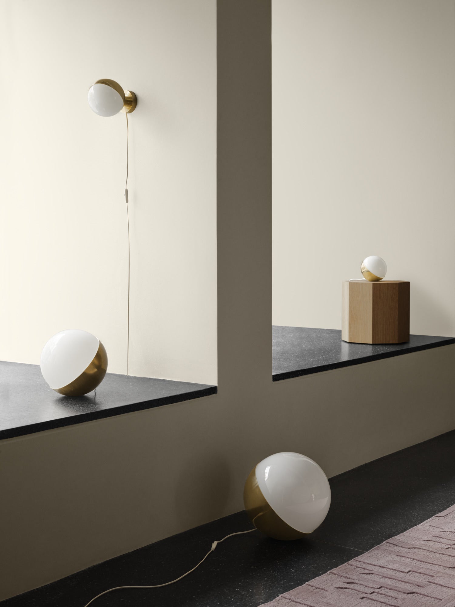 Louis Poulsen VL Studio Bord/Gulv - Messing Ø 150